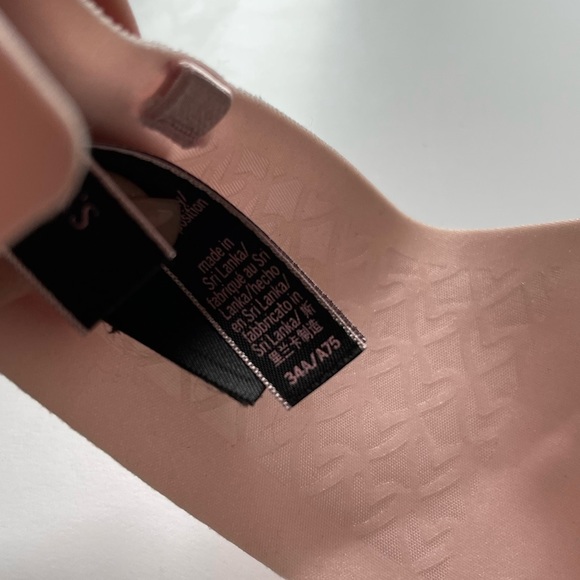 VS Strapless Bra - Picture 3 of 3